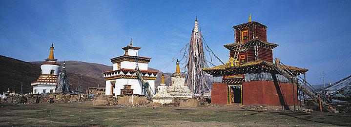 《Apex英雄》趣味BUG 飞机上坐十秒钟直接吃鸡